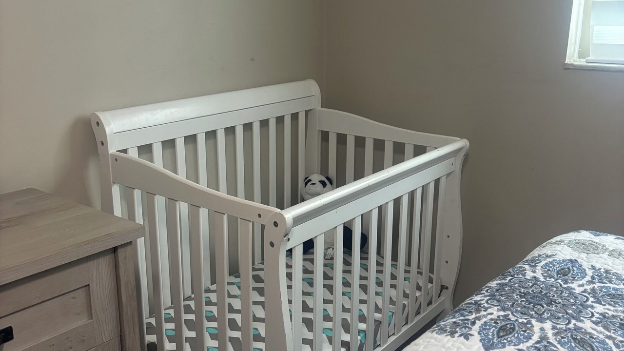 Photo of Bedroom in Bearss Plaza