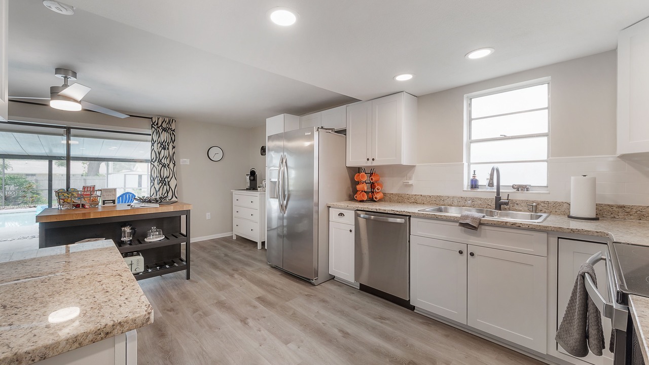 Photo of Kitchen in Bearss Plaza