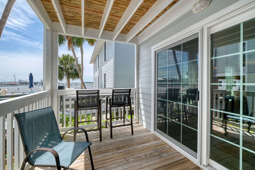 Photo of Patio Balcony in Cedar Key