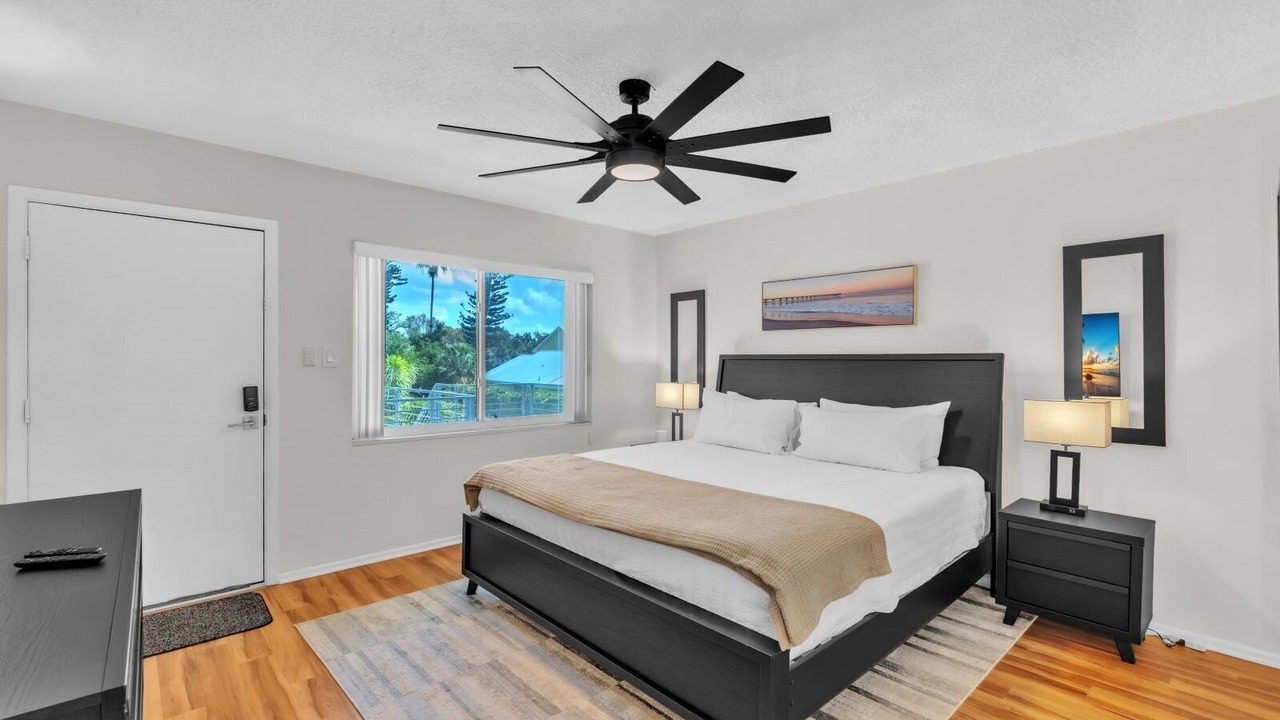 Photo of Bedroom in Whitney Beach