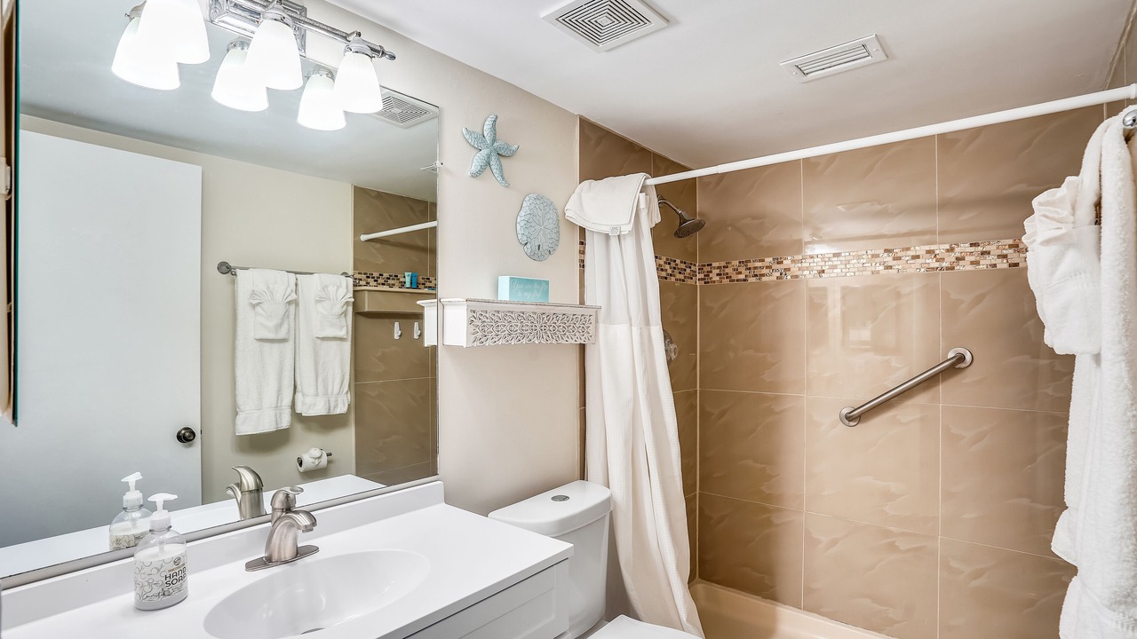Photo of Bathroom in Indian Shores