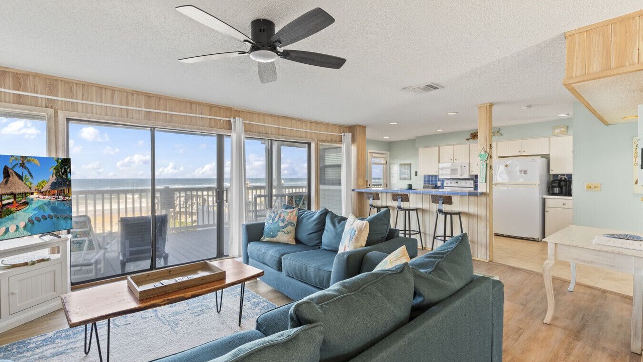 Photo of Livingroom in Palm Coast