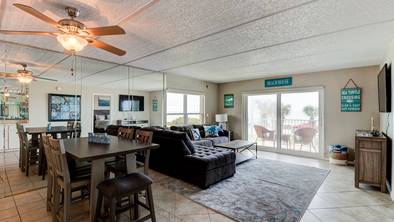 Photo of Livingroom in Ocean Breeze Circle