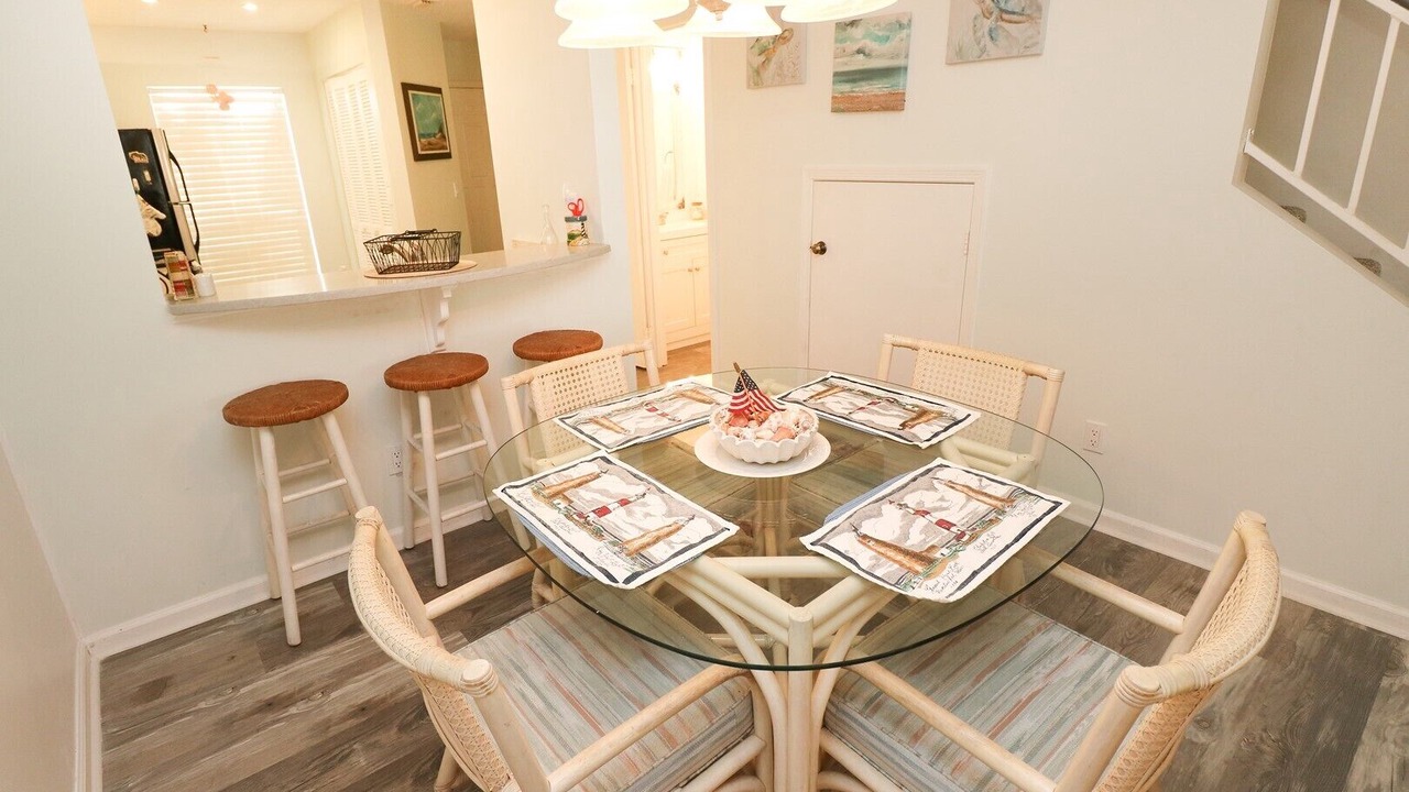 Photo of Bedroom in Butler Beach