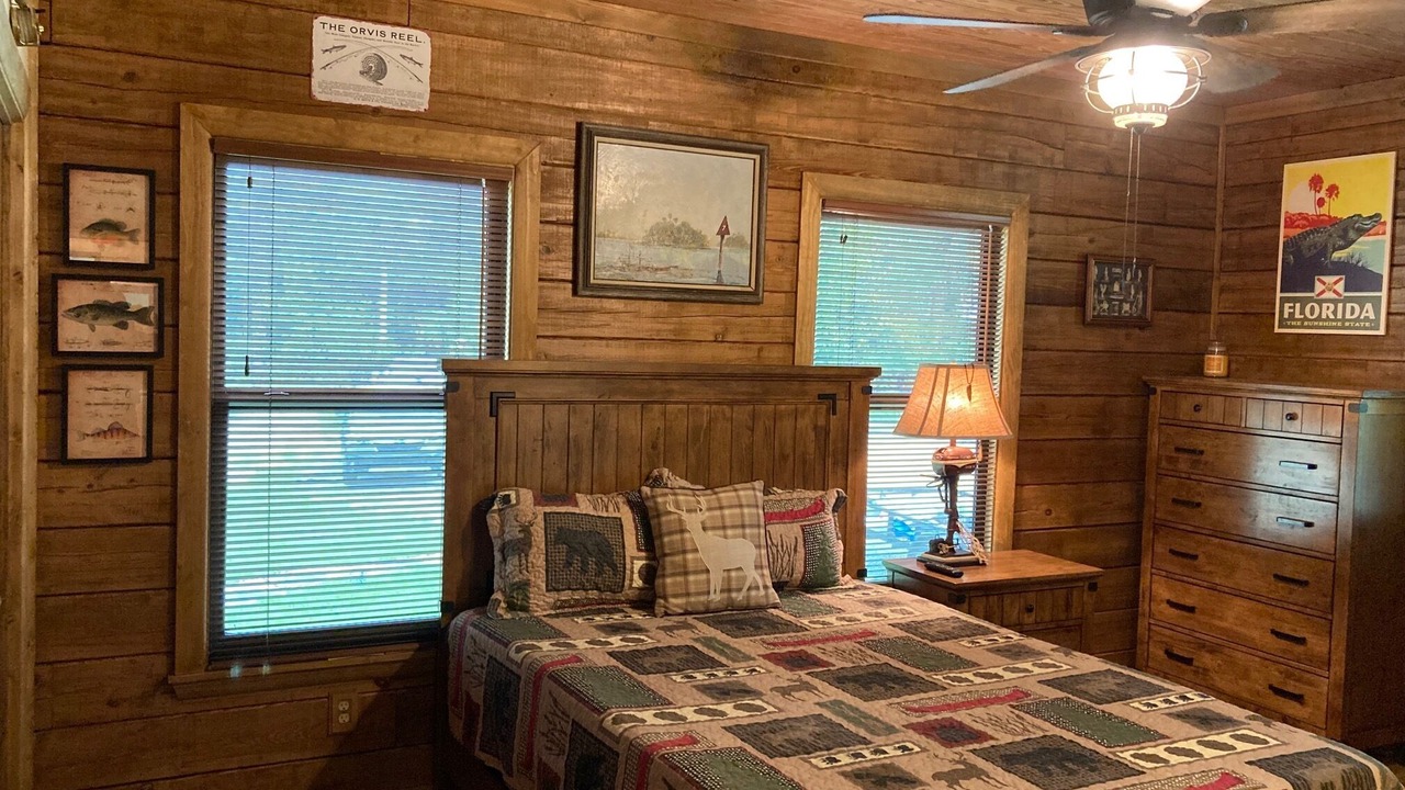 Photo of Bedroom in Crystal River