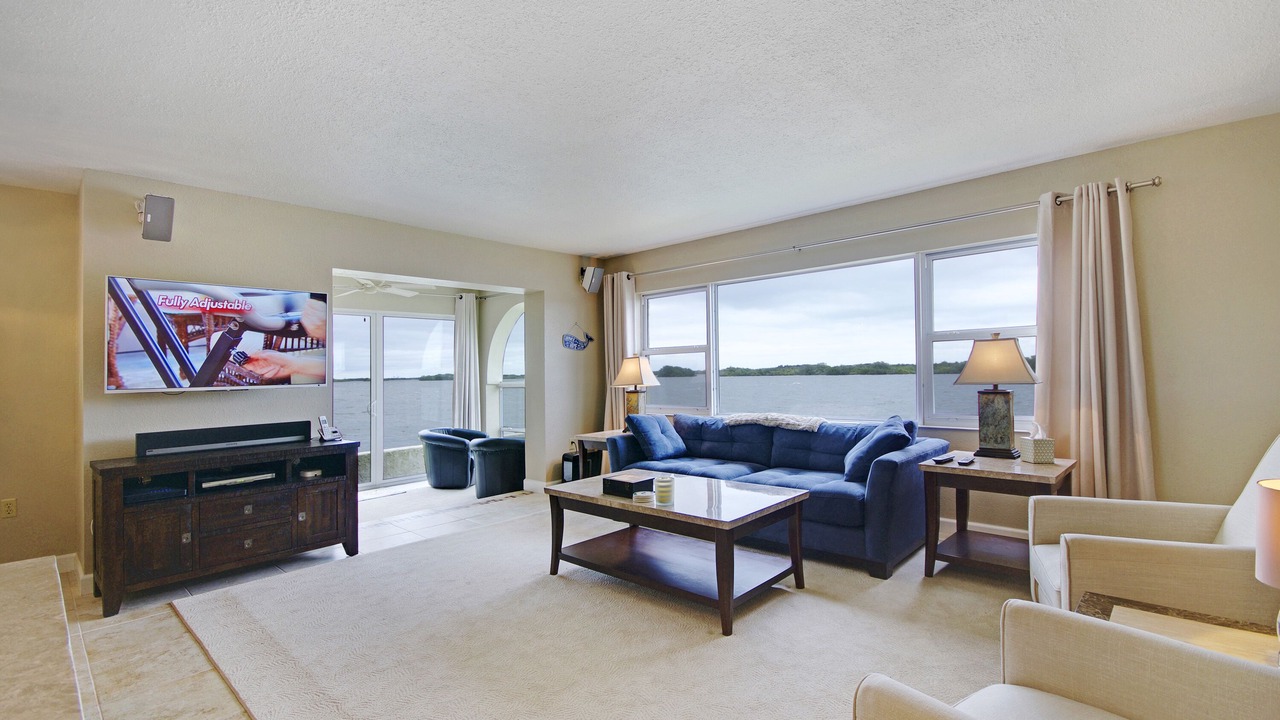 Photo of Livingroom in Cocoa Beach