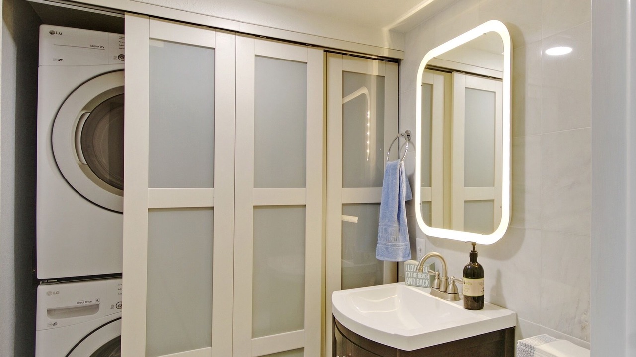 Photo of Bathroom in Cocoa Beach