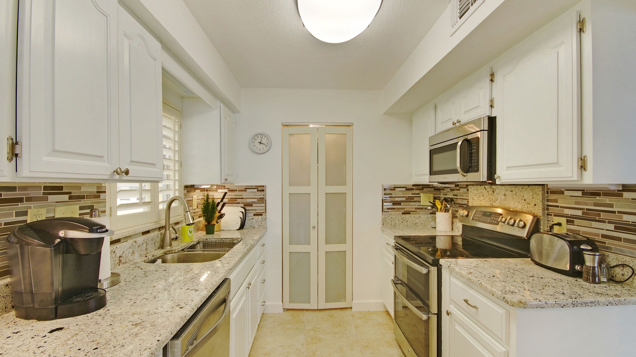 Photo of Kitchen in Cocoa Beach