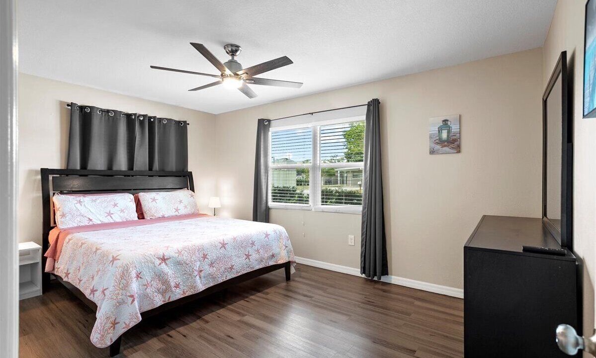 Photo of Others in Gulf Gate Estates
