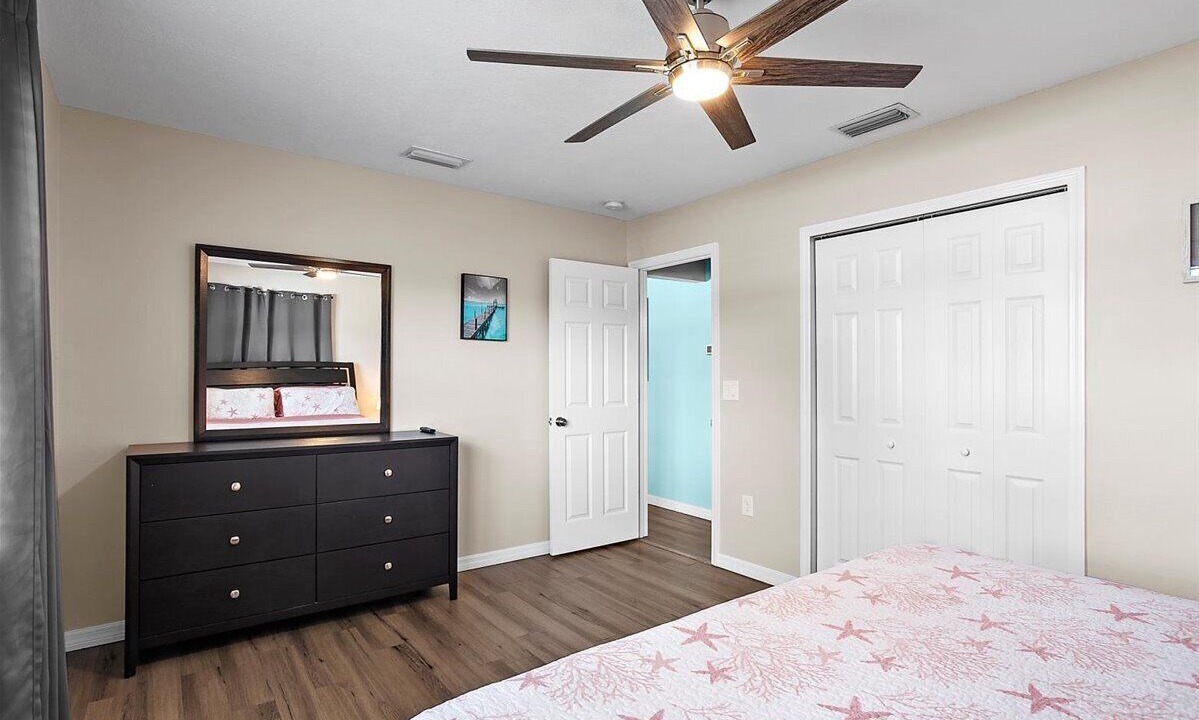 Photo of Others in Gulf Gate Estates