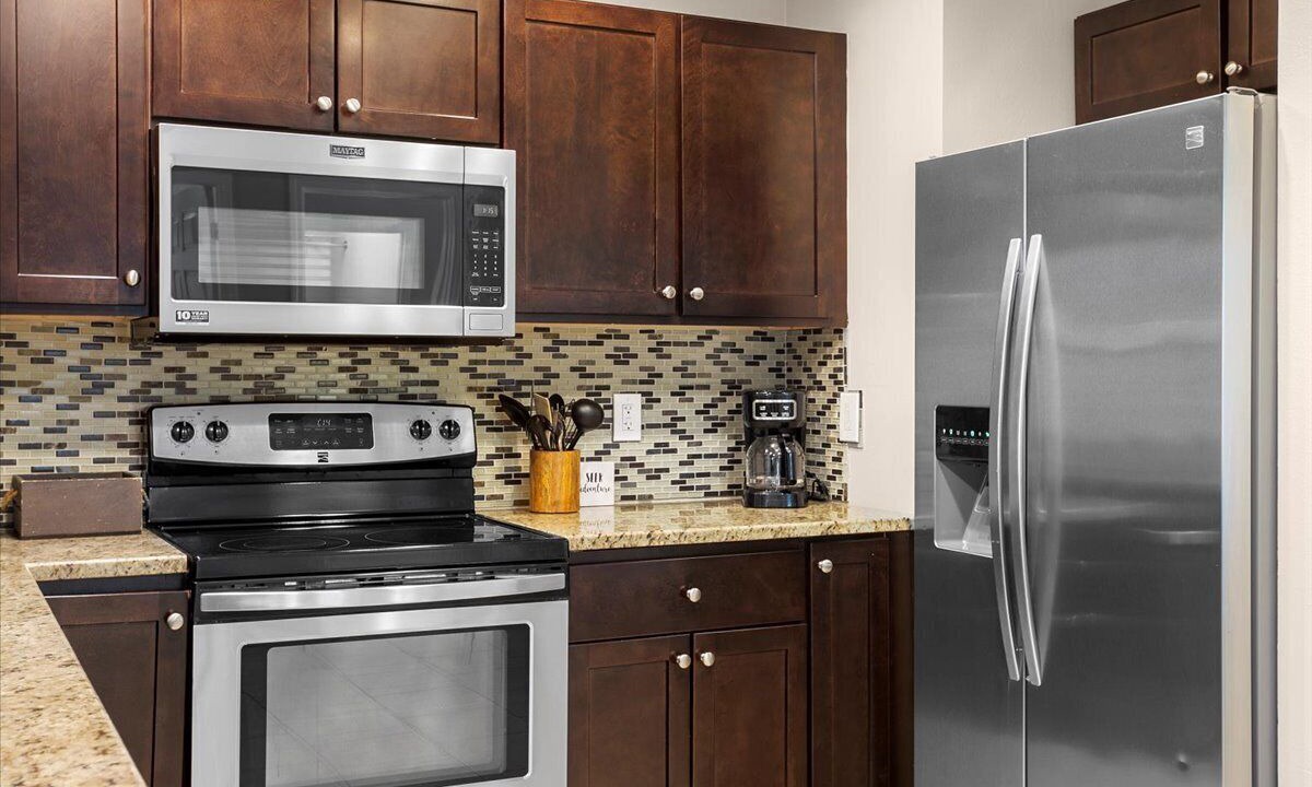 Photo of Kitchen in Gulf Gate Estates
