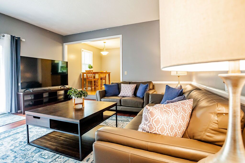 Photo of Livingroom in Clemson