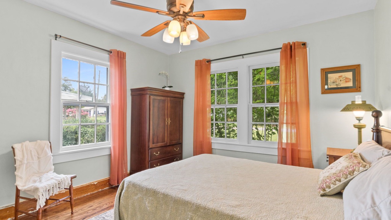 Photo of Bedroom in Trenton