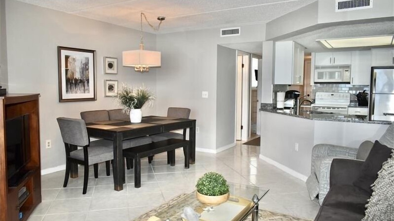 Photo of Livingroom in Ponce Inlet