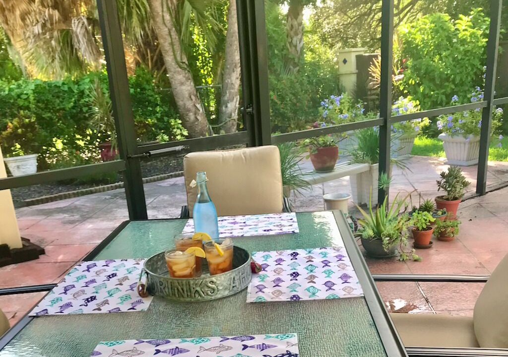 Photo of Outdoor in Gulf Gate Estates