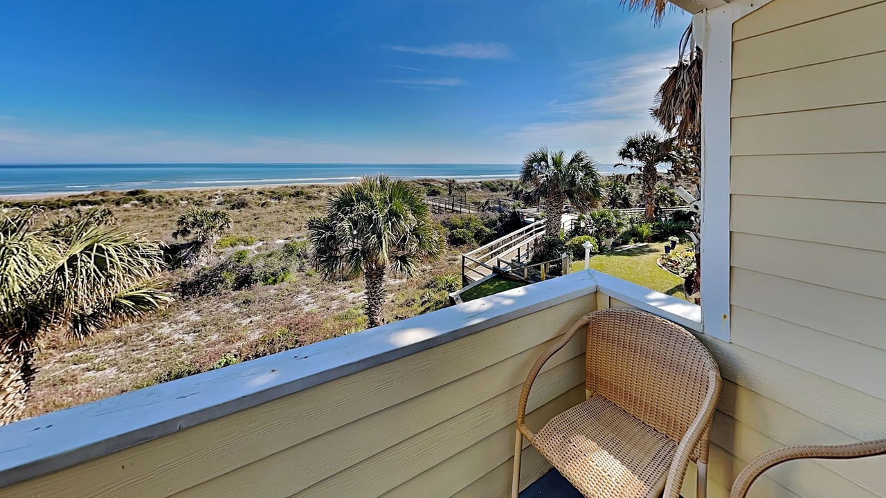 Photo of Patio Balcony in Butler Beach