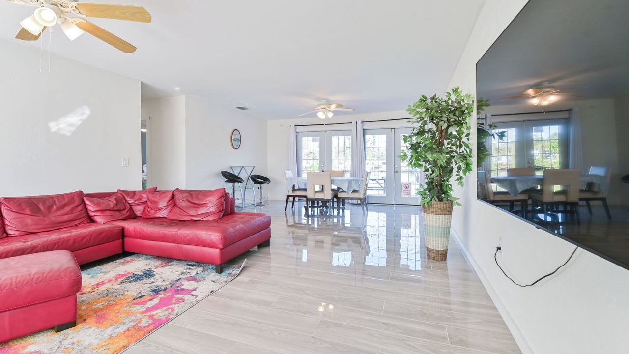 Photo of Livingroom in St. Petersburg