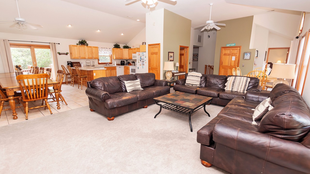 Photo of Livingroom in Southern Shores