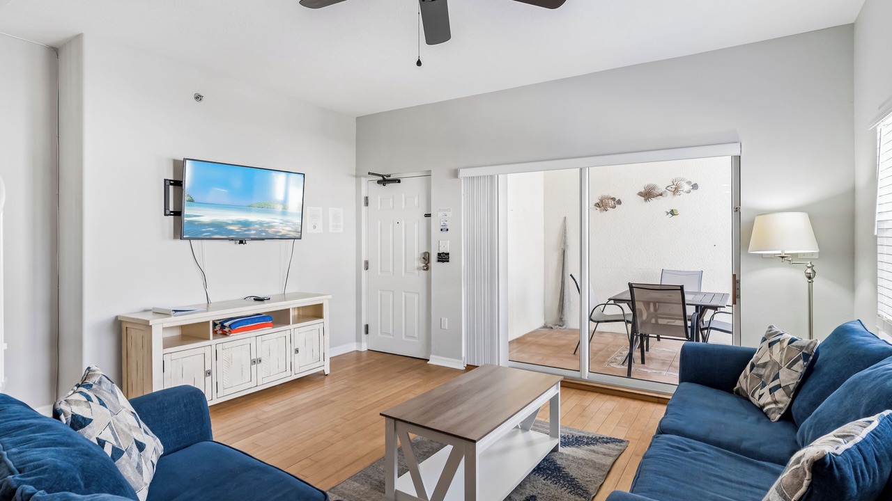 Photo of Livingroom in Independence Square