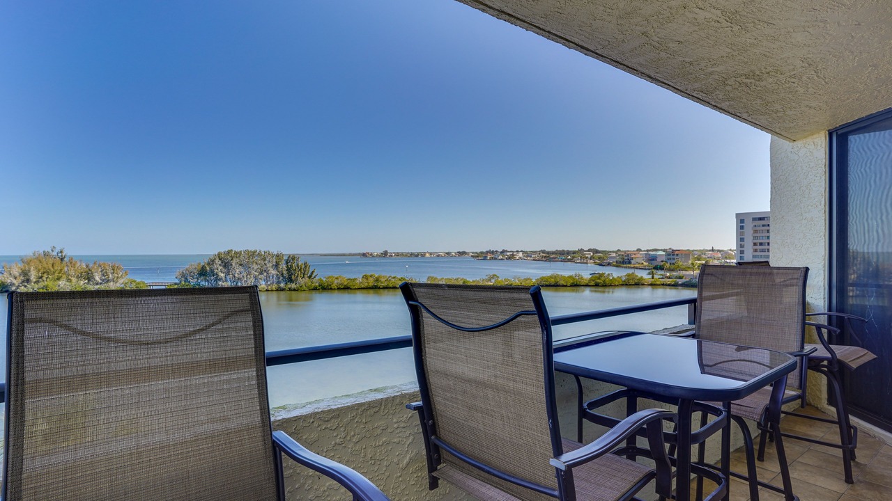 Photo of Patio Balcony in Hudson
