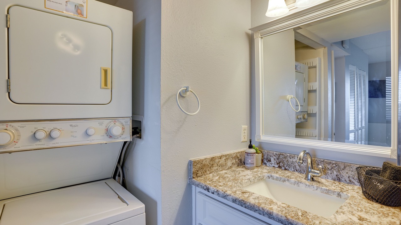 Photo of Bathroom in Hudson