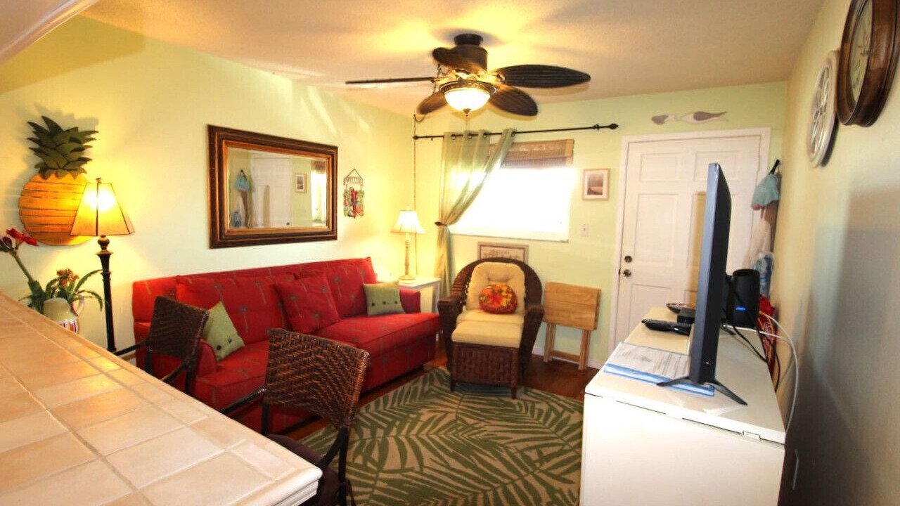 Photo of Livingroom in Sunset Beach