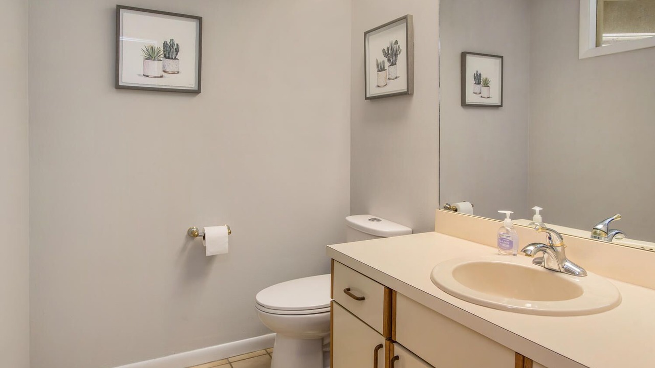 Photo of Bathroom in Temple Crest