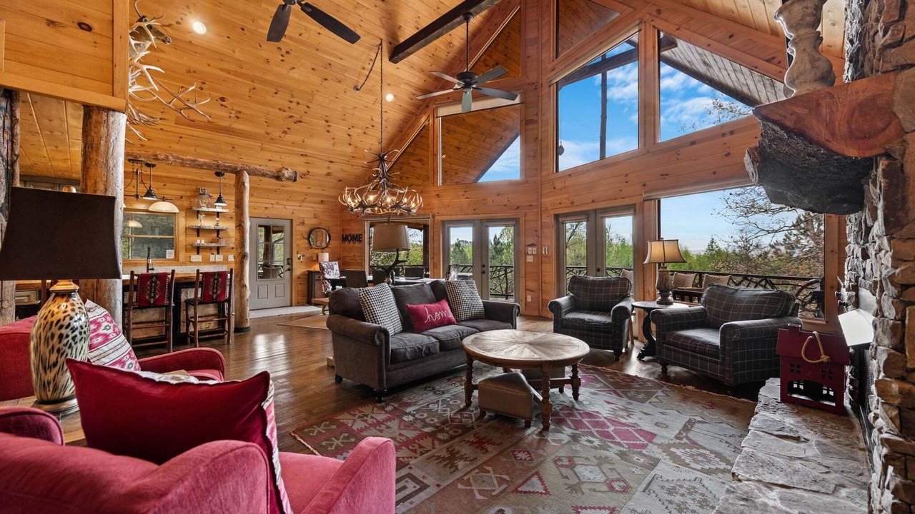 Photo of Livingroom in Mineral Bluff