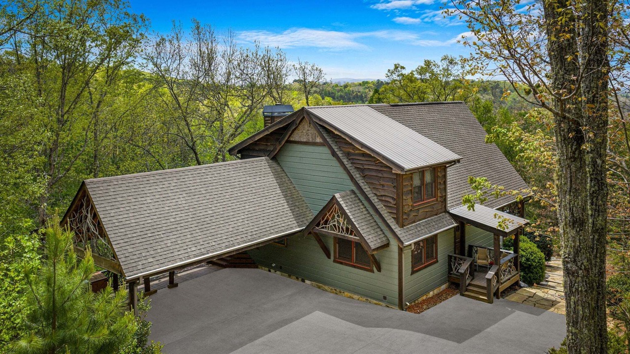 Photo of Outdoor in Mineral Bluff