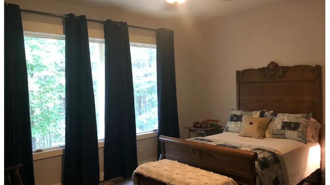 Photo of Bedroom in Landrum
