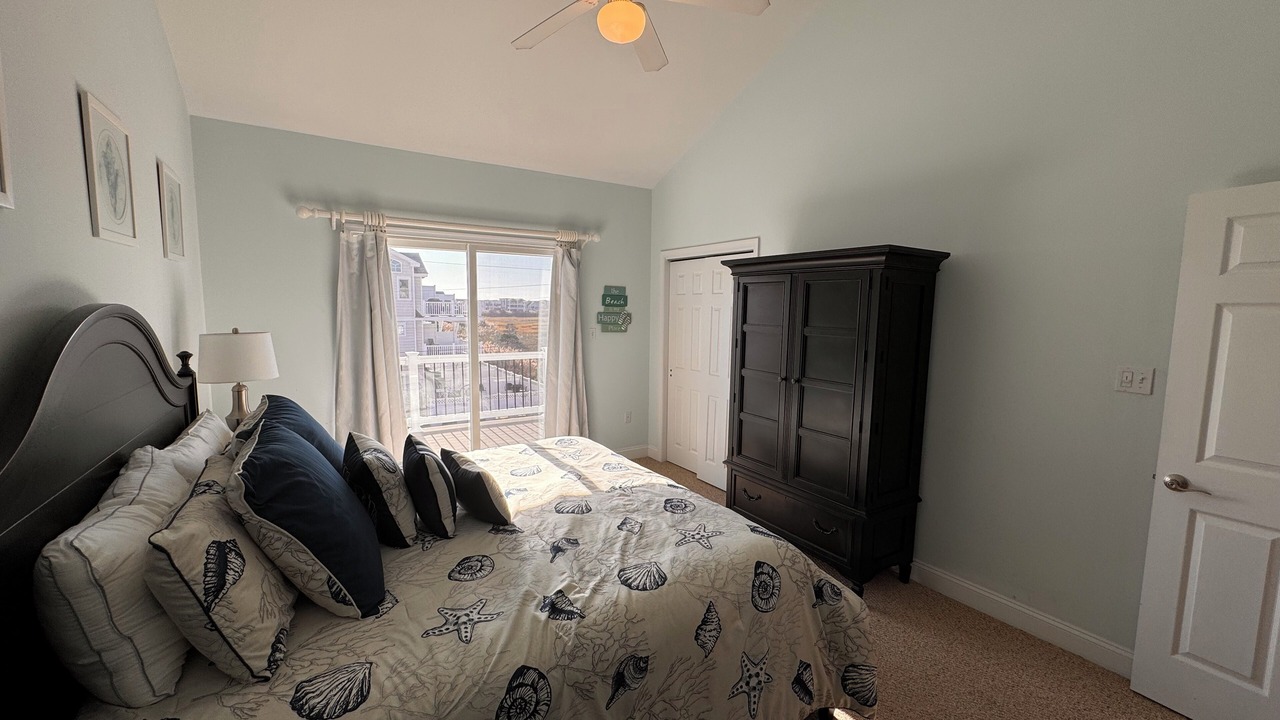 Photo of Bedroom in Sea Isle City