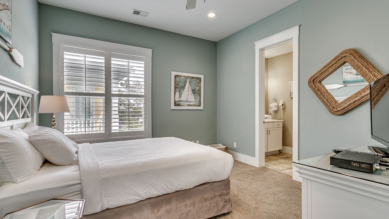 Photo of Bedroom in Windy Hill