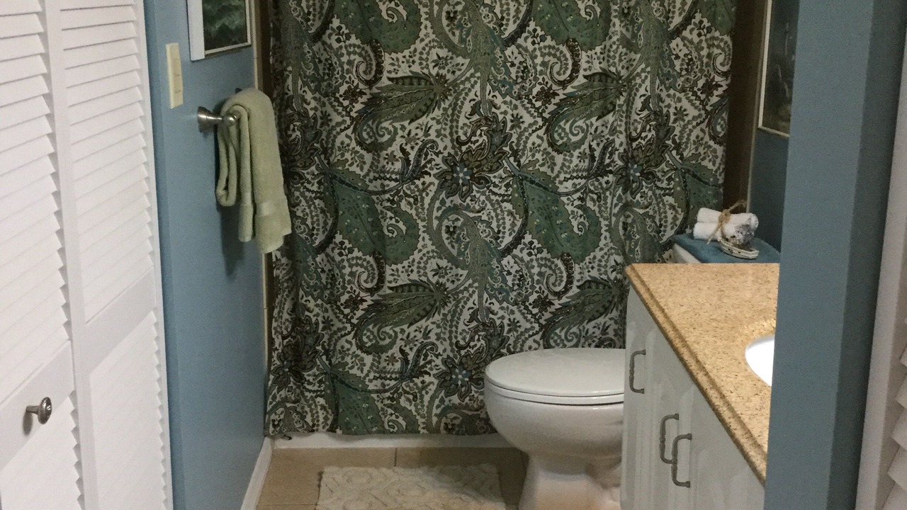 Photo of Bathroom in Trailer Estates