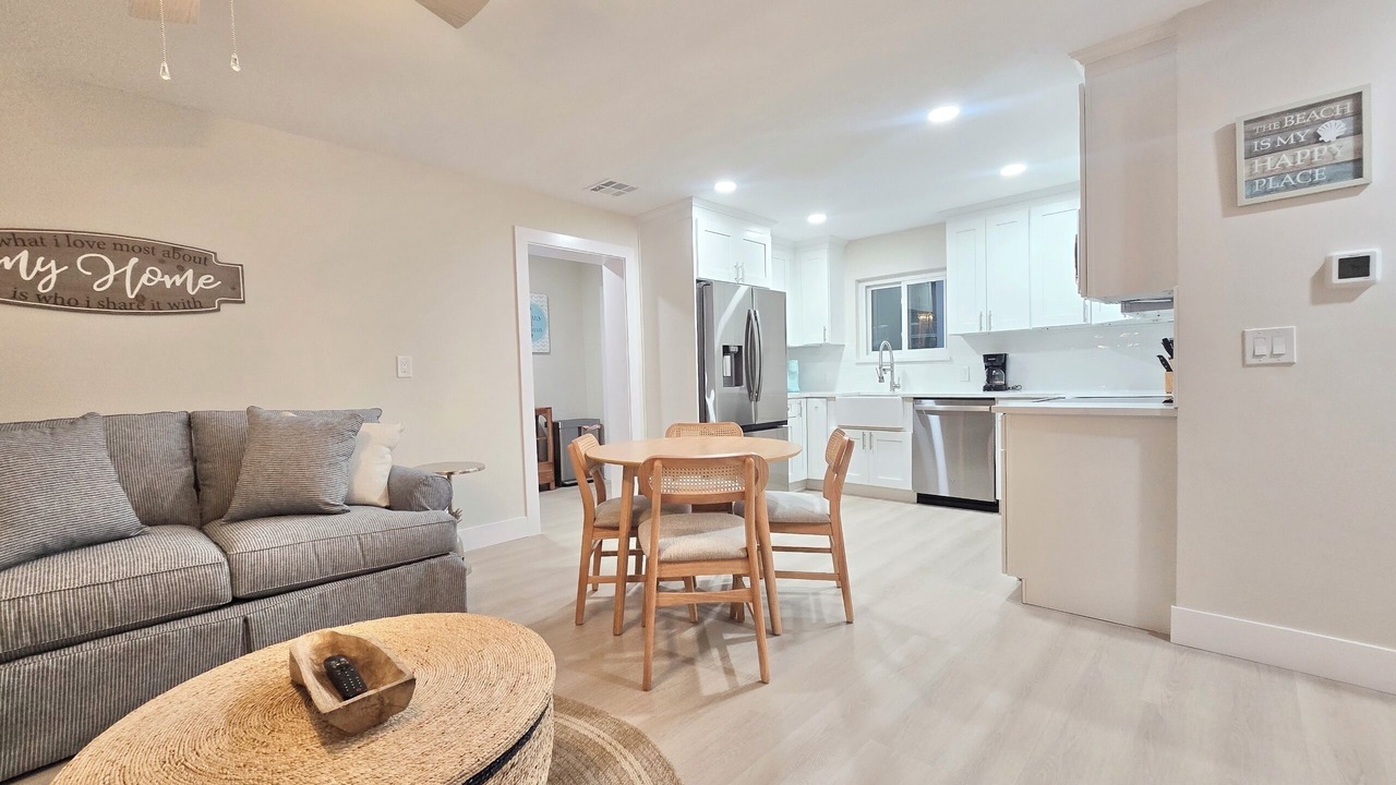 Photo of Livingroom in Indian Rocks Beach