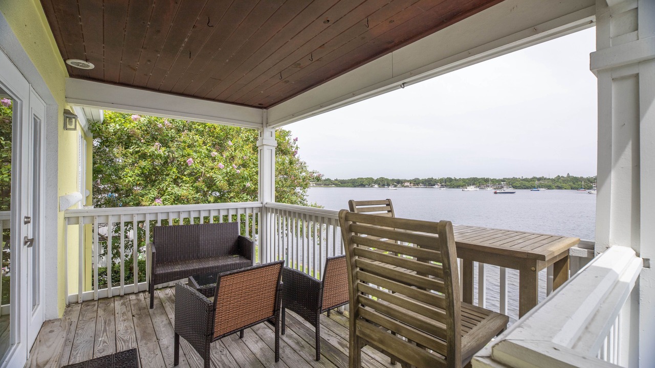 Photo of Patio Balcony in Coquina Key