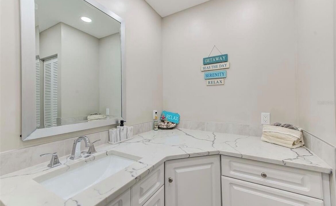 Photo of Bathroom in Seminole