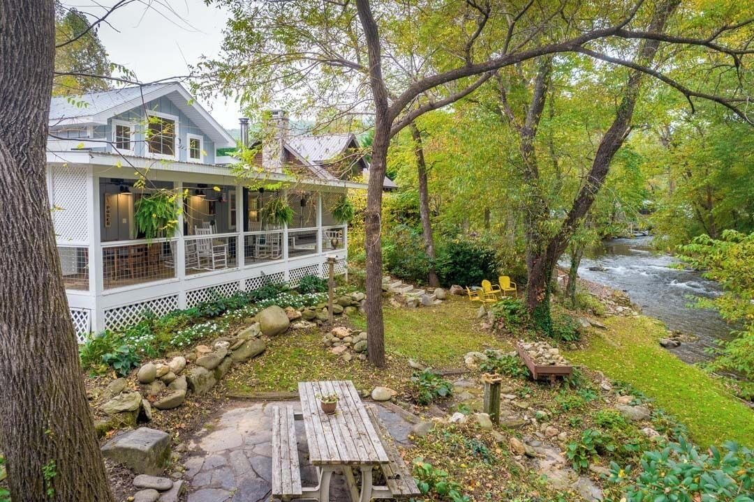Photo of Others in Bryson City