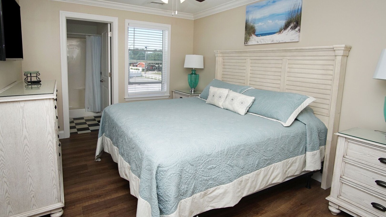 Photo of Bedroom in Windy Hill