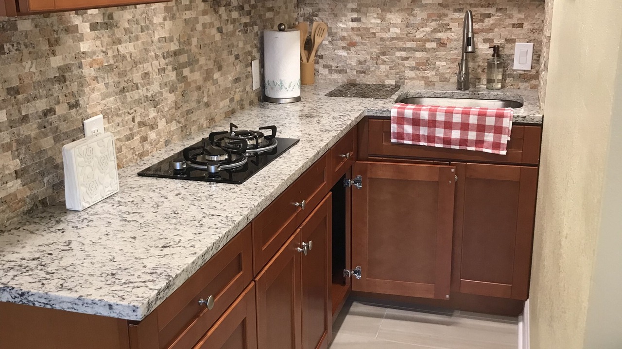 Photo of Kitchen in Town N County Park