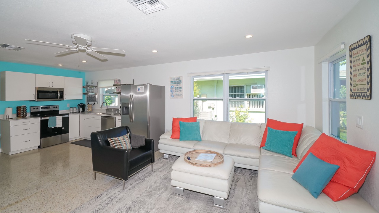 Photo of Livingroom in South Sarasota