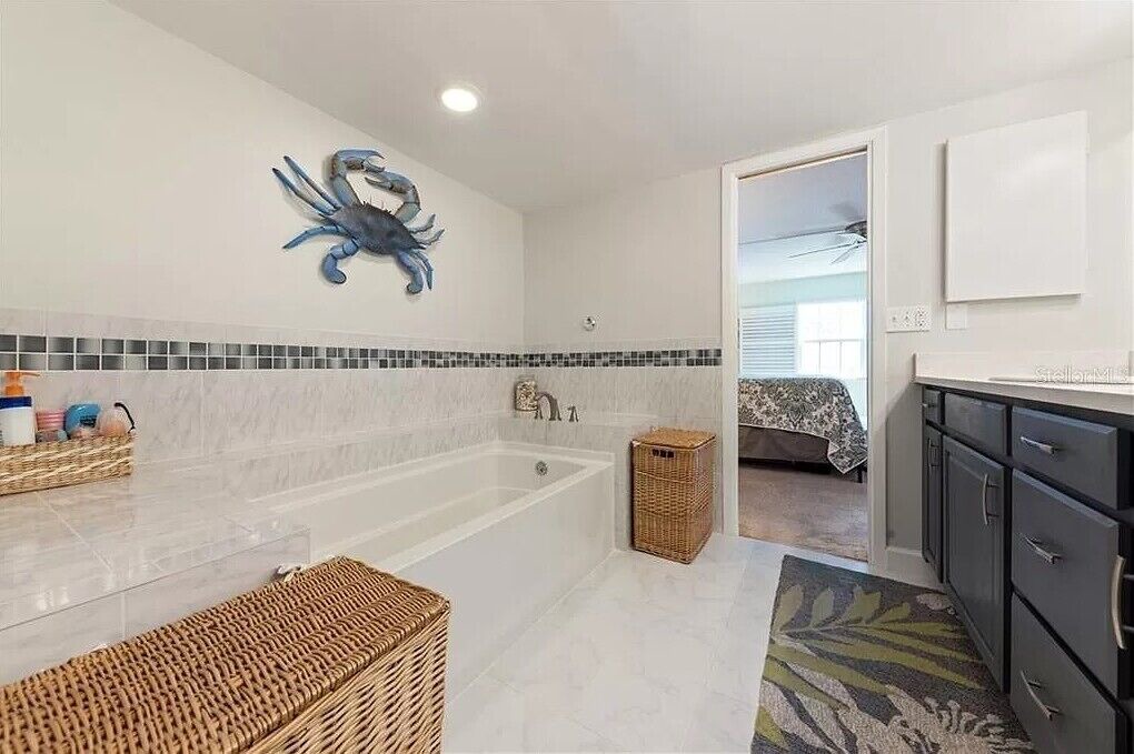Photo of Bathroom in Belleair Beach