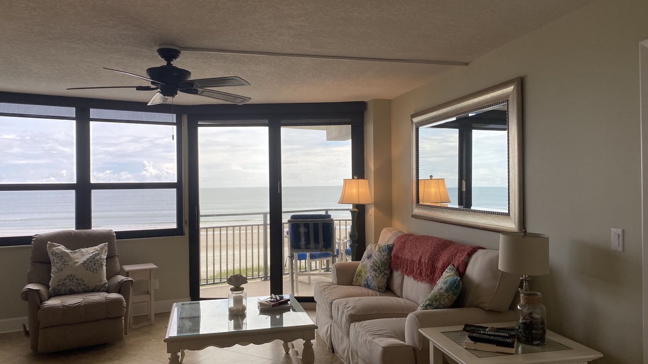 Photo of Livingroom in Ponce Inlet