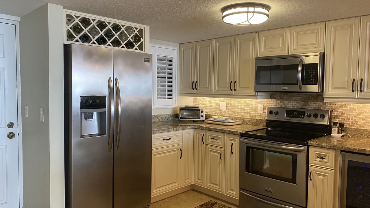 Photo of Kitchen in Ponce Inlet