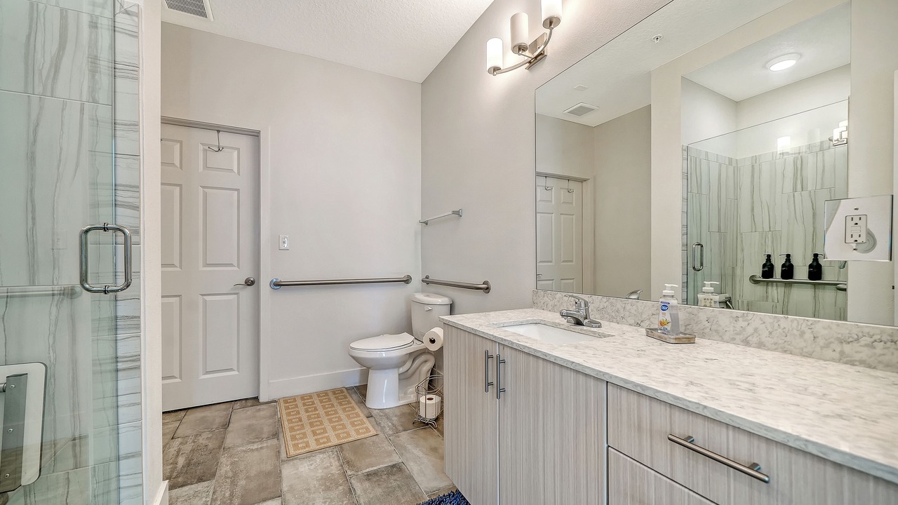 Photo of Bathroom in Central Sarasota