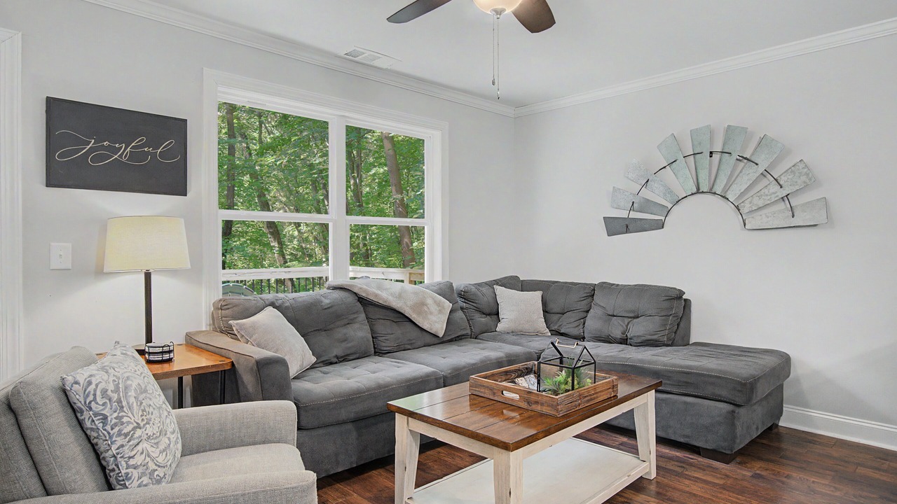 Photo of Livingroom in Helen