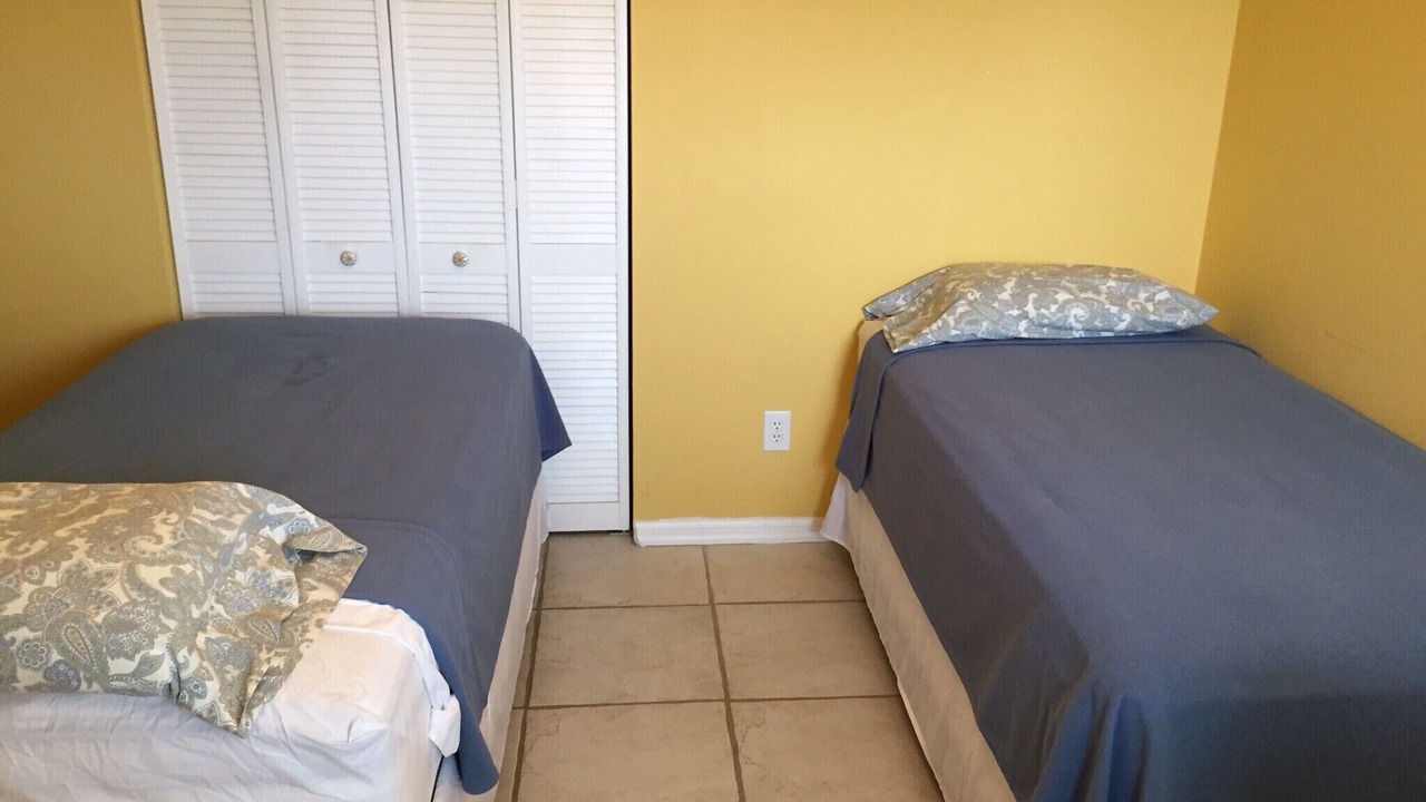 Photo of Bedroom in Apollo Beach