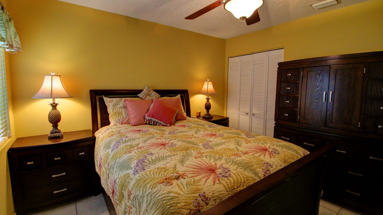 Photo of Bedroom in Apollo Beach