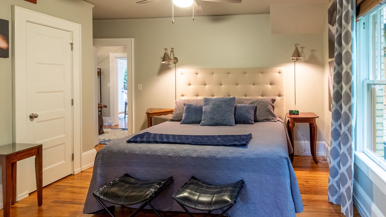 Photo of Bedroom in Sylva