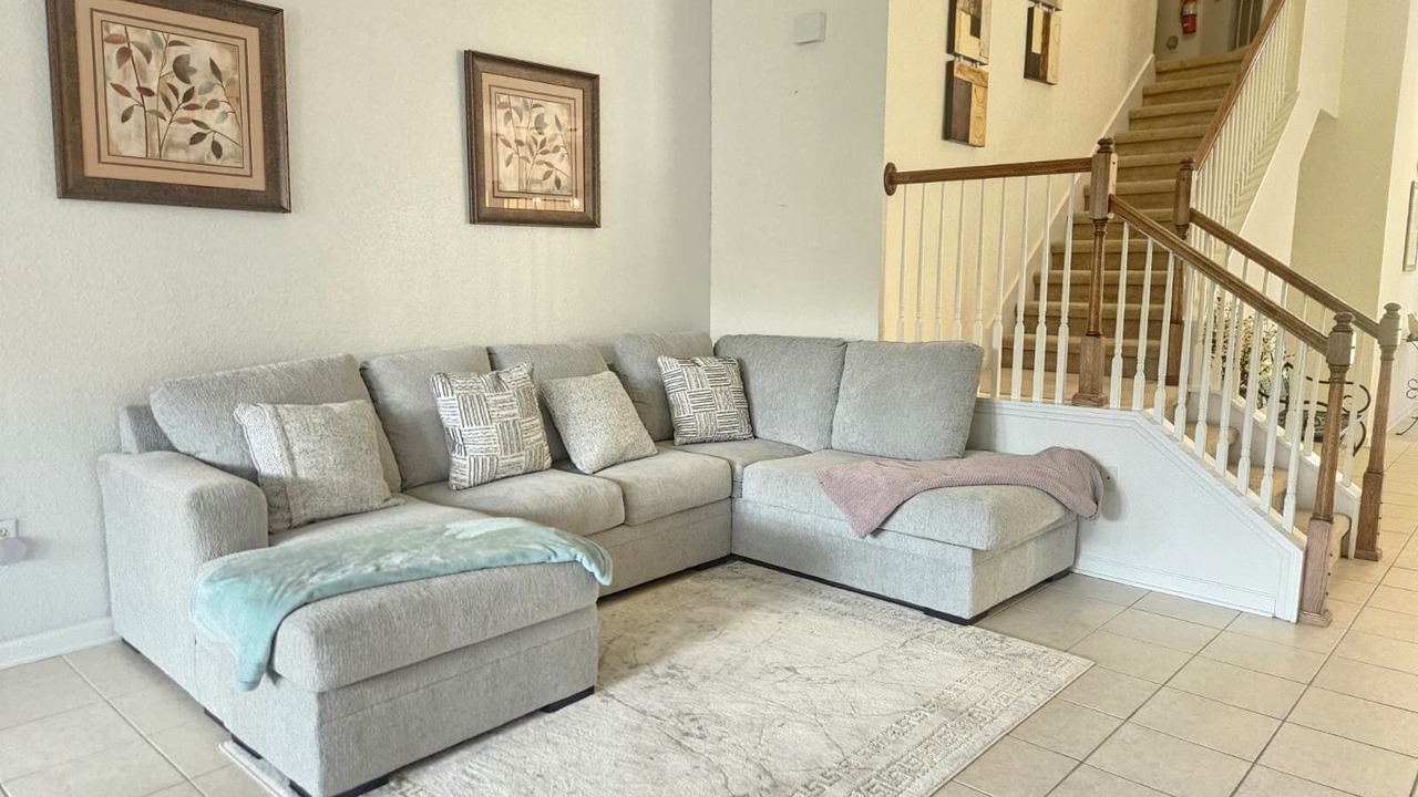 Photo of Livingroom in Windsor Hills