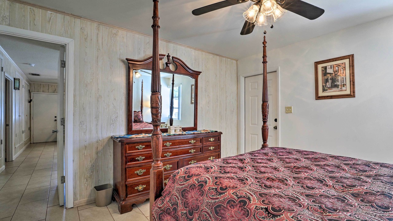 Photo of Bedroom in Haines City